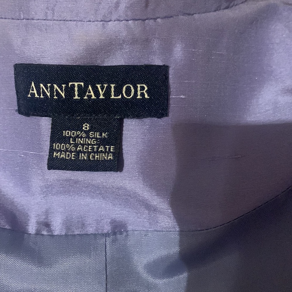 Ann Taylor 100% Silk blazer - Picture 4 of 4